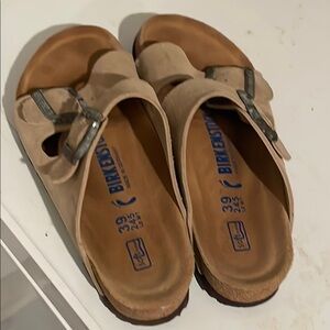Birkenstock Tan Sandals with Metal Buckle